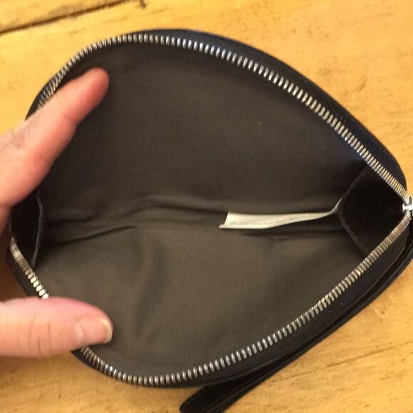 Eileen Fisher Black Leather Half Moon Pouch Cosmetics Case wristlet - Picture 9 of 16